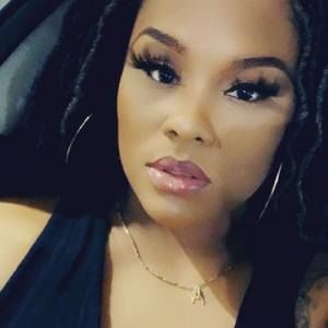 Meet your Posher, Nikki